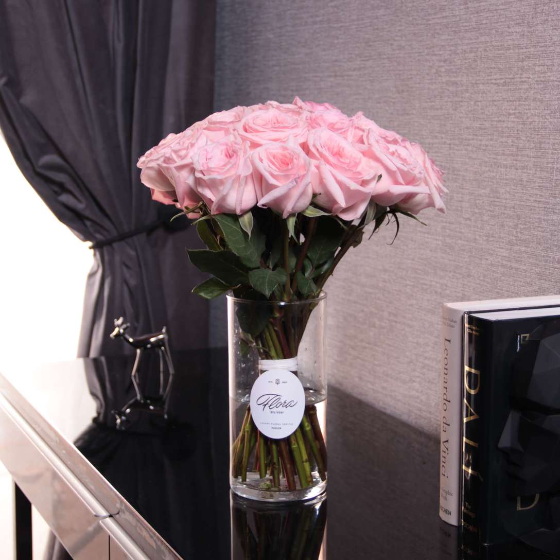 Букет из 25 роз 