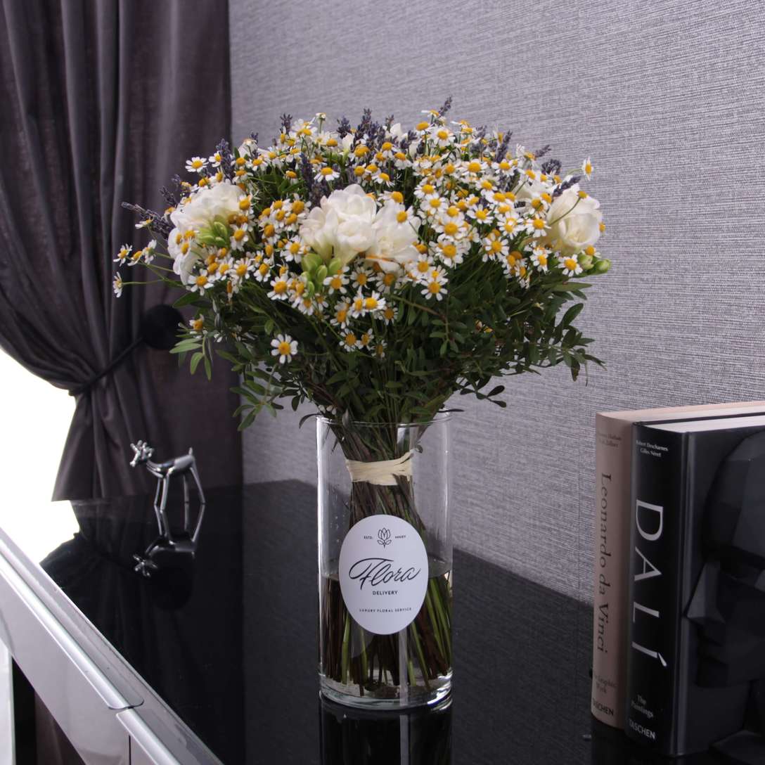 Букет с ромашками 