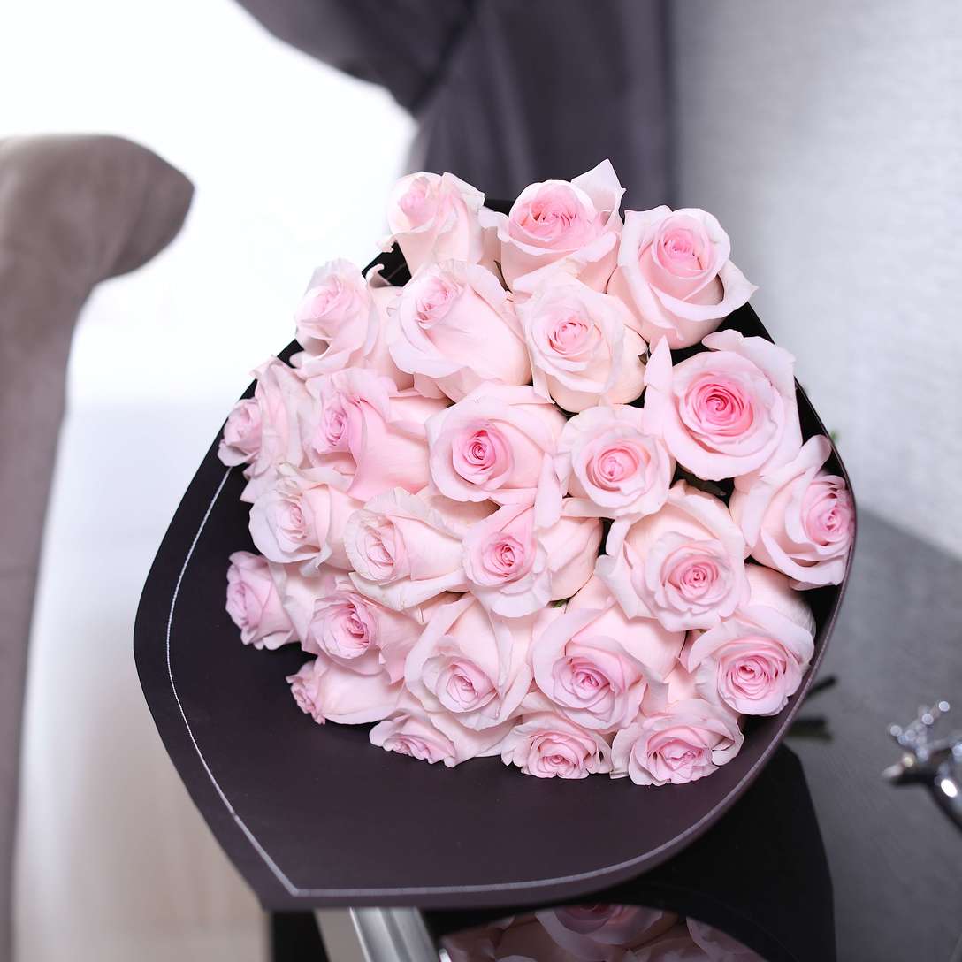 Букет из 25 роз 