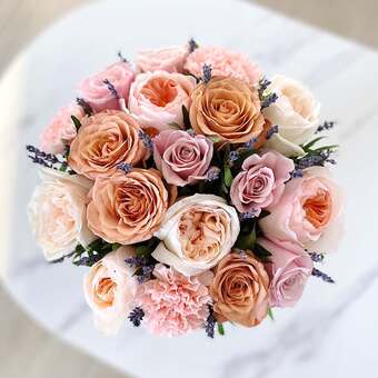 Букет "Louis Roederer" в вазе