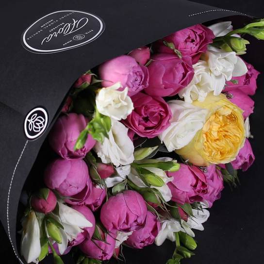 Букет "Oxford" BLVCK