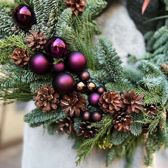 Венок новогодний "Аметист"