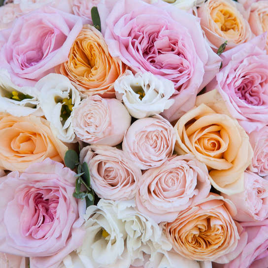 Букет "Adele" шляпной коробке Grand Mini GREEN