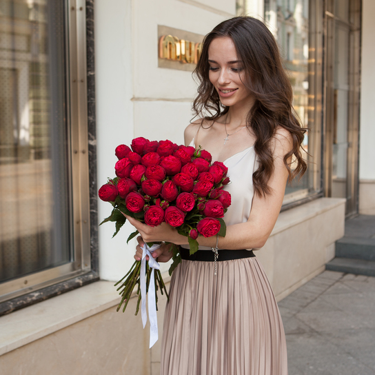 Букет из 35 роз "Red Piano"