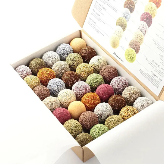 Набор полезных конфет 35х14 большой набор