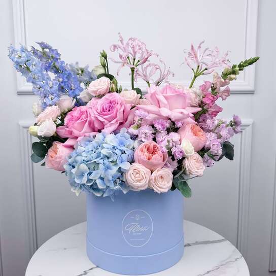 Букет "Sugar Dream" в шляпной коробке Grand Mini BLUE