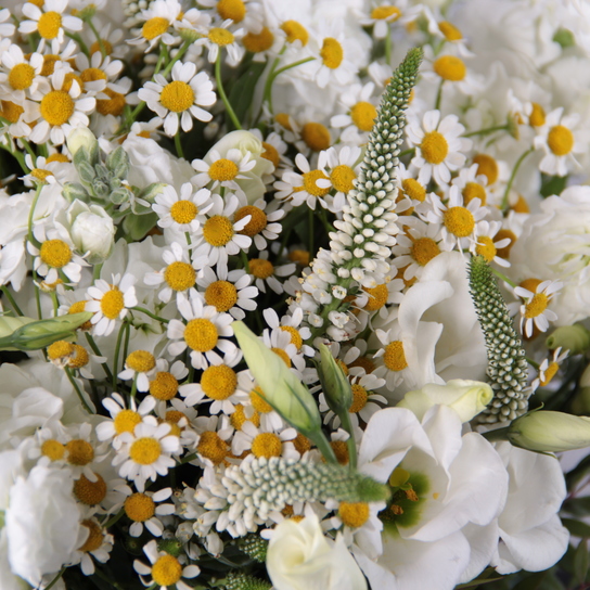 Букет "Butterfly Haven" в вазе