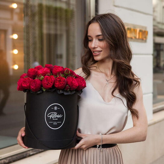Шляпная коробка Grand "Розы Red Piano" BLVCK Фото 3