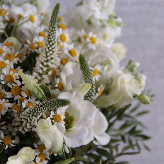 Букет "Butterfly Haven" в вазе