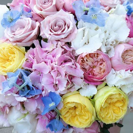Букет "Moncler" Фото 4