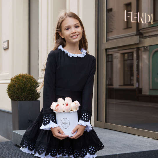 Шляпная коробка Demi "Розы Austin Juliet" WHITE