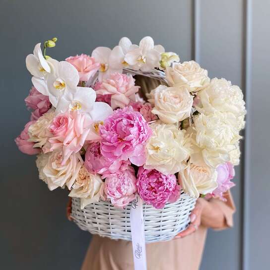 Купить цветы в Москве и Московской области - Flora Delivery