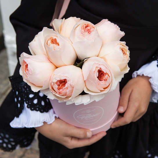 Шляпная коробка Demi "Розы Austin Juliet" PINK