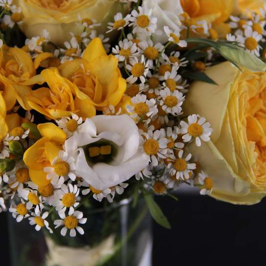 Букет "The Lemon Tree" в вазе