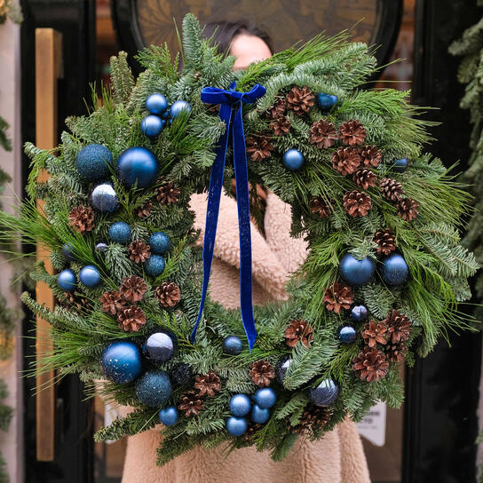 Венок новогодний "Ультрамарин"