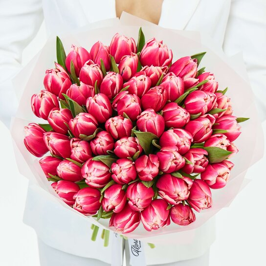 Букет из 51 малиновых тюльпанов "Columbus" Фото 2