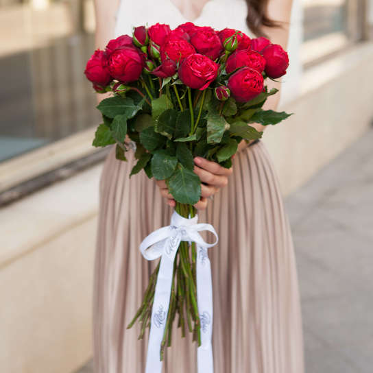 Букет из 25 роз "Red Piano"