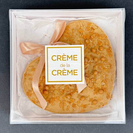 Шоколадное сердце "Crème de la Crème" с кешью, вафельной крошкой и хрустящими шариками 90 гр