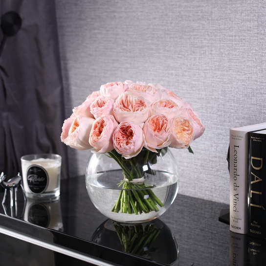 Как долго хранятся розы в вазе: полное руководство с советами и рекомендациями
