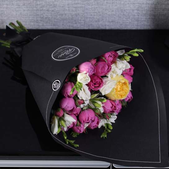 Букет "Oxford" BLVCK