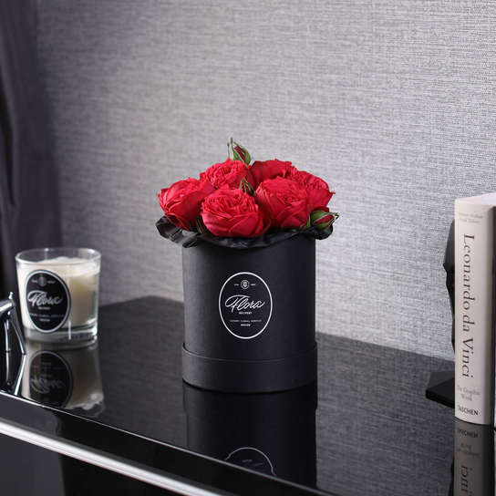 Шляпная коробка Demi "Роза Red Piano" BLVCK