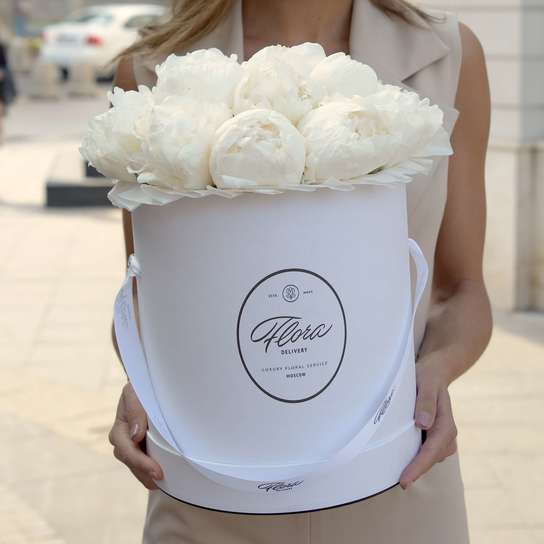 Шляпная коробка Grand "Madame Claude Taine" WHITE