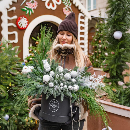 Новогодняя композиция "Сова"